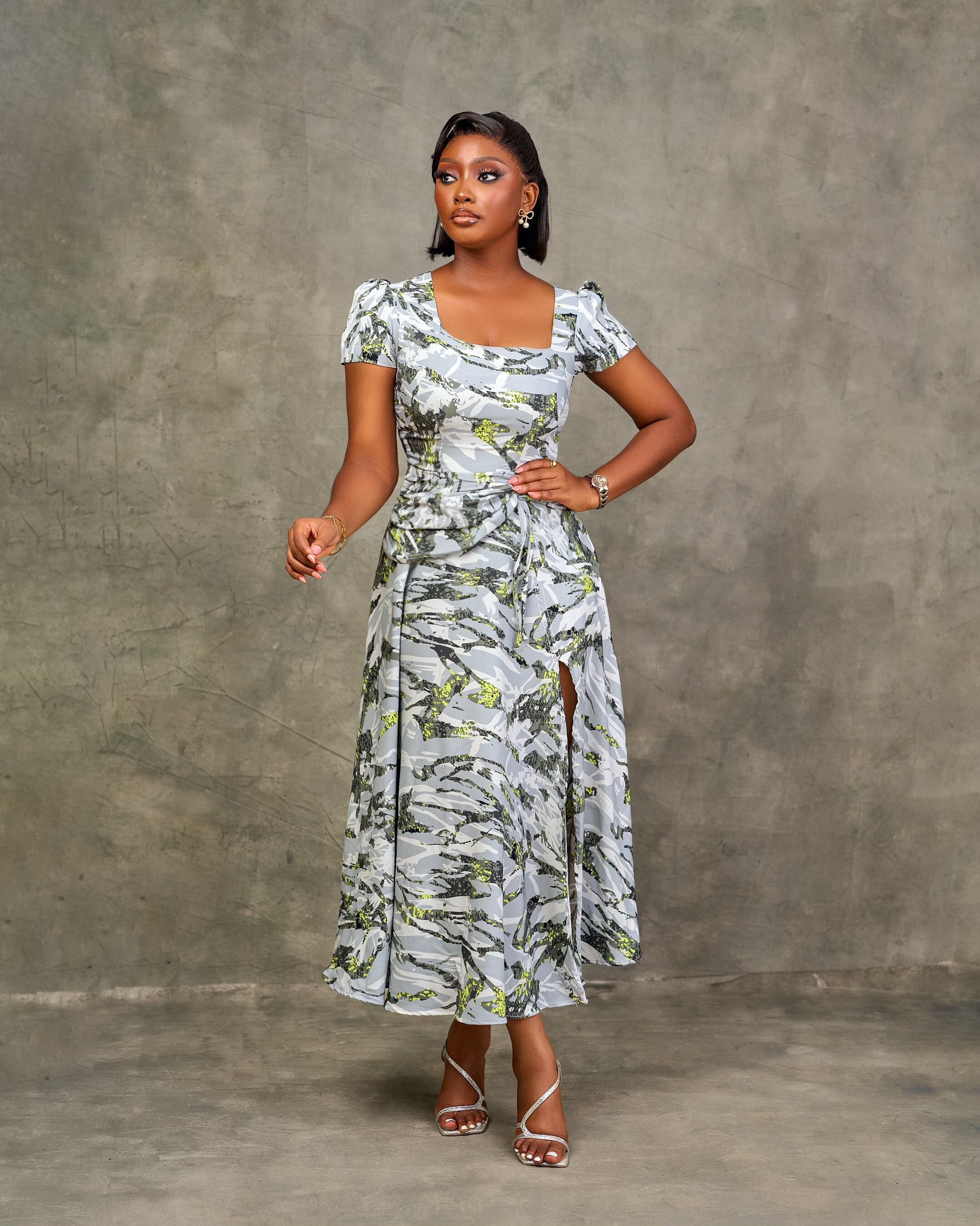 ANNIE FLARE DRESS